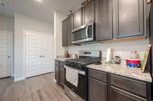 1317 Mount Bassie Trl, Conroe, TX 77301 - Photo 19