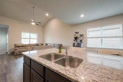 1317 Mount Bassie Trail, Conroe, TX 77301 - Photo 17