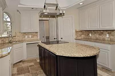 513 Cactus Drive, Conroe, TX 77385 - Photo 9