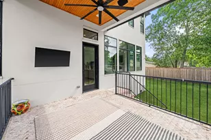 5247 Beechnut St, Houston, TX 77096 - Photo 39