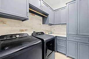 5247 Beechnut St, Houston, TX 77096 - Photo 37