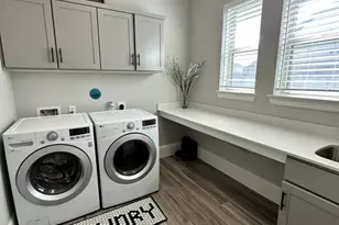 1804 Anna Way, Friendswood, TX 77546 - Photo 21