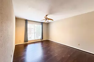 8020 Braesmain Dr, Houston, TX 77025 - Photo 17