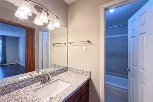 8020 Braesmain Dr, Houston, TX 77025 - Photo 21