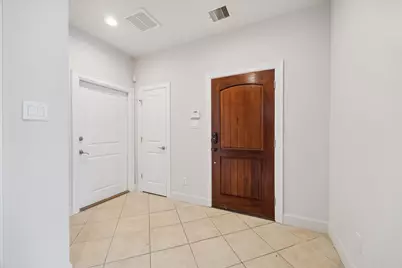 3041 Clinton Drive, Houston, TX 77020 - Photo 3