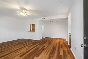 1100 Augusta Dr, Houston, TX 77057 - Photo 3