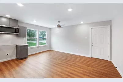 6617 Bacher Street #B, Houston, TX 77028 - Photo 5