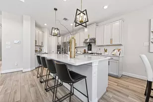 1947 Canyon Live Oak St, Conroe, TX 77304 - Photo 11