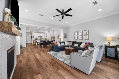 118 E 27th Street #B, Houston, TX 77008 - Photo 9