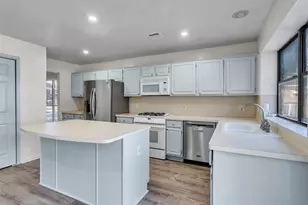 2108 Autumn Cove Dr, League City, TX 77573 - Photo 21