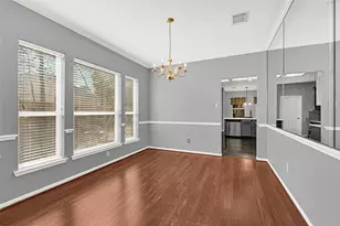 12902 Chalfield Cir, Houston, TX 77044 - Photo 7