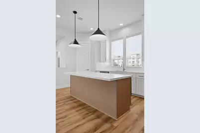 2706 Grand Fountains Drive #H, Houston, TX 77054 - Photo 13