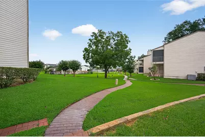 102 E Lakeview Terrace, Montgomery, TX 77356 - Photo 29