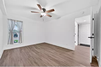 102 E Lakeview Terrace, Montgomery, TX 77356 - Photo 21