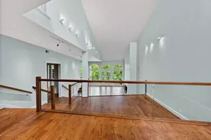 16 Pine Briar Cir, Houston, TX 77056 - Photo 13