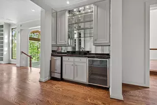 16 Pine Briar Cir, Houston, TX 77056 - Photo 17