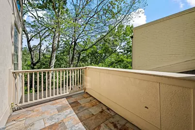 16 Pine Briar Circle, Houston, TX 77056 - Photo 31