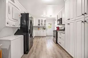 1512 Moody Ave, Galveston, TX 77550 - Photo 11