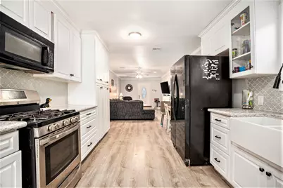 1512 Moody Avenue, Galveston, TX 77550 - Photo 9
