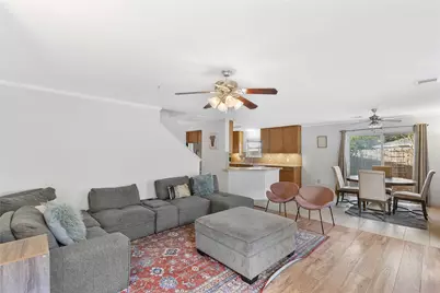 2910 Ribbon Creek Way, Spring, TX 77389 - Photo 9