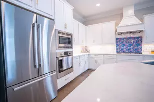 62 Floral Hills Ln, Fulshear, TX 77441 - Photo 7