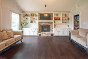3000 Shadow Lawn St, Brenham, TX 77833 - Photo 15