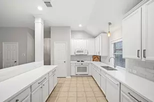 1276 Ocean Manor Ln, League City, TX 77573 - Photo 23