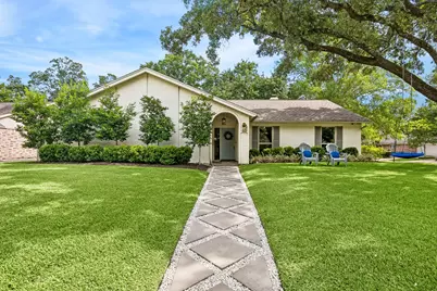 10047 Inwood Drive, Houston, TX 77042 - Photo 27