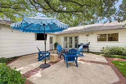 10047 Inwood Drive, Houston, TX 77042 - Photo 23