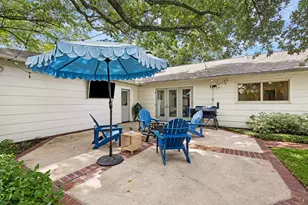 10047 Inwood Dr, Houston, TX 77042 - Photo 23