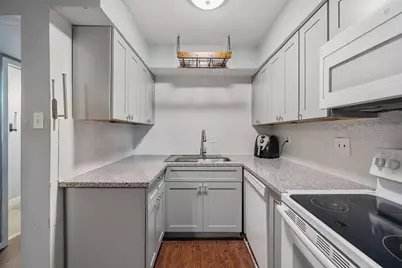 8216 Fondren Road #8216, Houston, TX 77074 - Photo 7