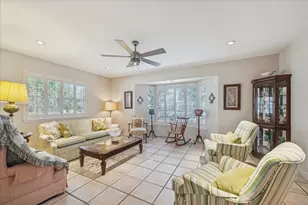 10002 Cedar Creek Dr, Houston, TX 77042 - Photo 13