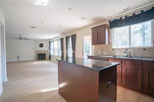 6403 Lost Timber Ln, Houston, TX 77066 - Photo 15