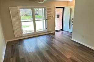 5515 Darnell St, Houston, TX 77096 - Photo 5