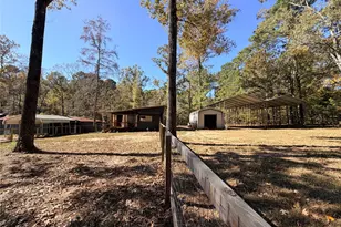 171 County Rd 421, Bronson, TX 75930 - Photo 15