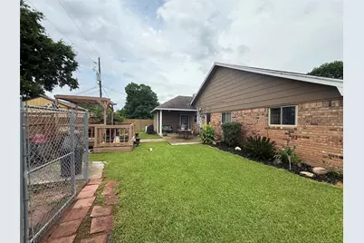 4015 Blackwell Lane, Beaumont, TX 77713 - Photo 17