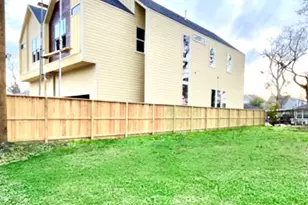 3509 Rogers St, Houston, TX 77022 - Photo 1