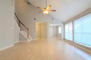 15215 Peachmeadow Ln, Channelview, TX 77530 - Photo 3