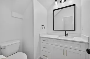 5027 Willow Glen Dr, Houston, TX 77033 - Photo 7