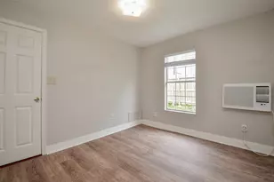 4605 Galesburg St, Houston, TX 77051 - Photo 23