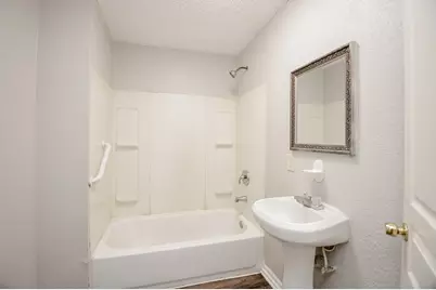 4605 Galesburg Street, Houston, TX 77051 - Photo 25