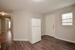 4605 Galesburg St, Houston, TX 77051 - Photo 29