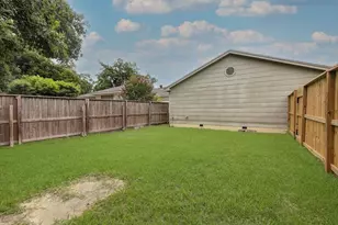 4605 Galesburg St, Houston, TX 77051 - Photo 19