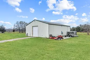 15855 Hickory Dr, Alvin, TX 77511 - Photo 41