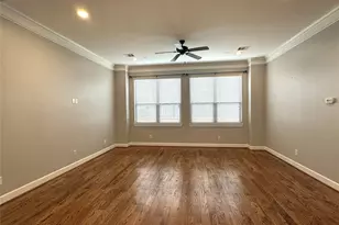 321 W 26th St, Houston, TX 77008 - Photo 3