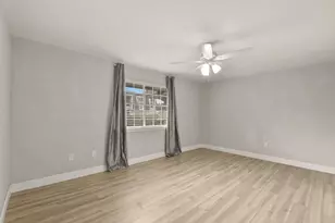 12633 Memorial Dr, Houston, TX 77024 - Photo 27