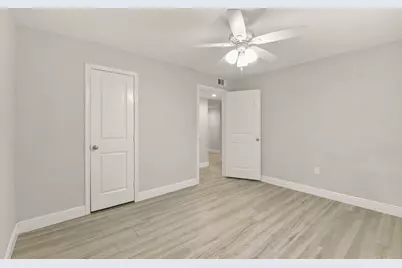 12633 Memorial Drive #177, Houston, TX 77024 - Photo 41