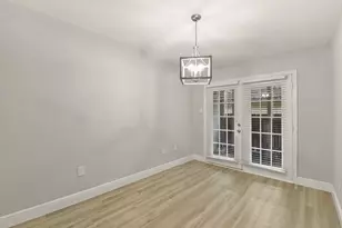 12633 Memorial Dr, Houston, TX 77024 - Photo 23