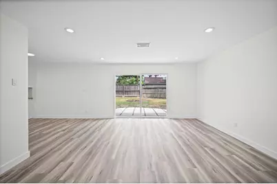 9506 Winsome Lane, Houston, TX 77063 - Photo 7