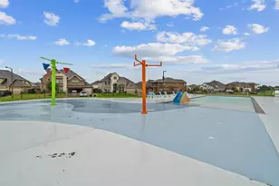 901 Kingwood Dr, League City, TX 77573 - Photo 35